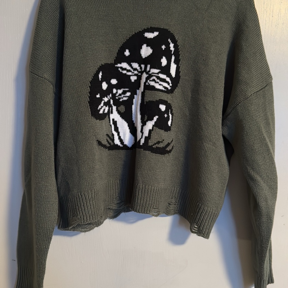 Mushroom Graphic Sweater in Green